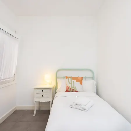 Apartamento Poris 11 *
